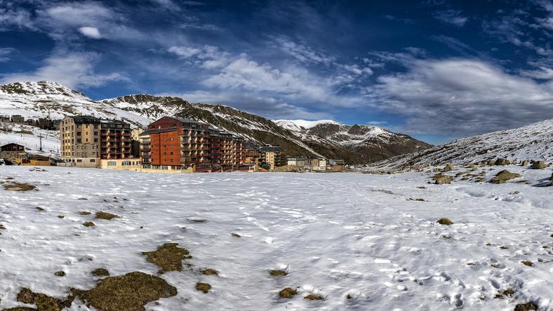 这个与世无争的小国,是内行人才知道的世外桃源